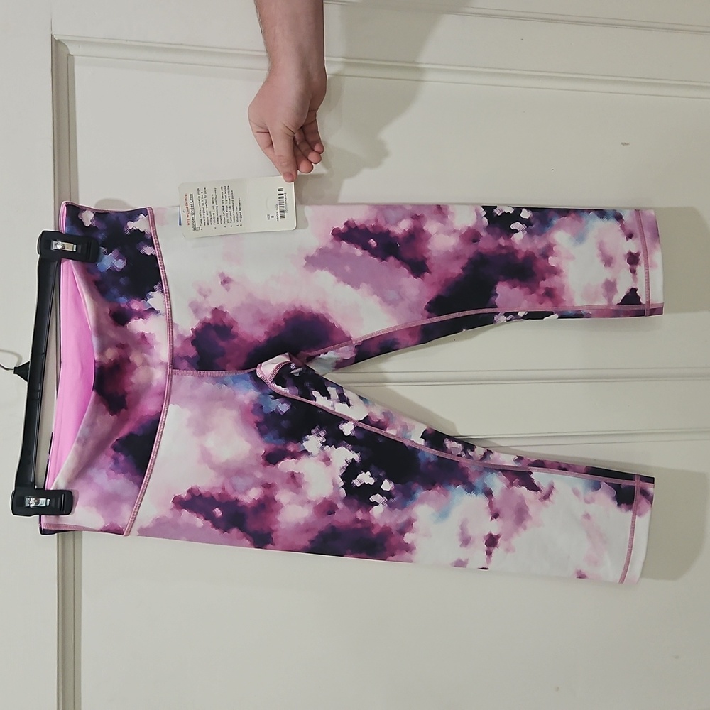 Lululemon Athletica Wunder Under Crop III Leggings, Pink and Purple, Size 8, NWT
